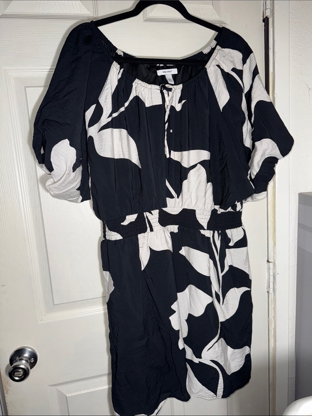 Nine West Black and White Floral Short Dress